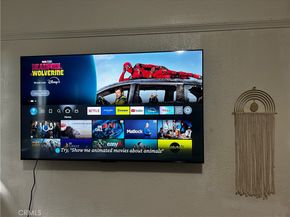 4727 Oakwood Avenue, Los Angeles CA 90004