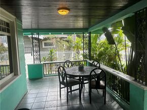 4727 Oakwood Avenue, Los Angeles CA 90004