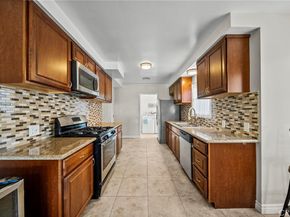 8627 Bothwell, Northridge CA 91324