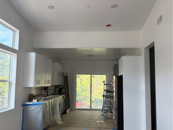 6530 Shoup, West Hills CA 91307