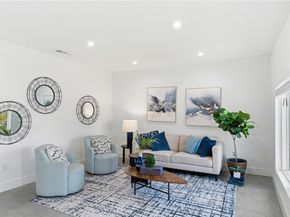 1364 S Ridgeley, Los Angeles CA 90019