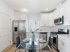 1364 S Ridgeley, Los Angeles CA 90019