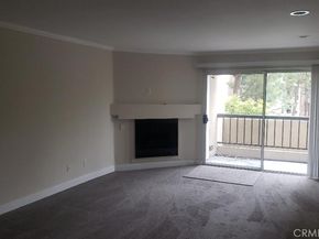 5540 Owensmouth Avenue 216, Woodland Hills CA 91367