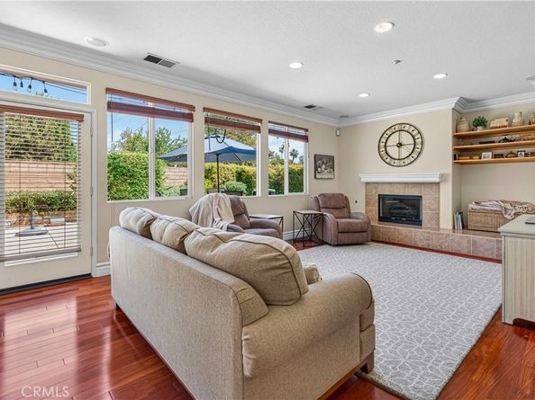 21803 Delany Lane, Canoga Park CA 91304