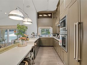 1300 Daily Cir., Glendale CA 91208