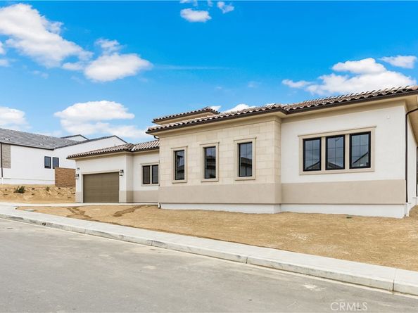 11864 Red Hawk Lane, Porter Ranch CA 91326