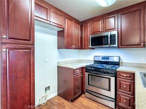 5550 Owensmouth Avenue 120, Woodland Hills CA 91367