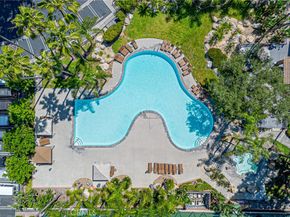 5550 Owensmouth Avenue 120, Woodland Hills CA 91367