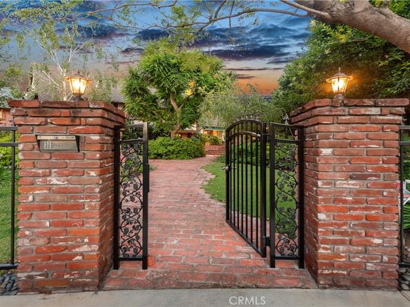 5340 Calvin Avenue, Tarzana CA 91356