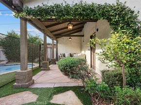 10585 Esther Avenue, Los Angeles CA 90064