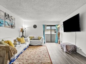 8801 Willis Avenue 34, Panorama City CA 91402