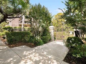 950 N Kings 160, West Hollywood CA 90069