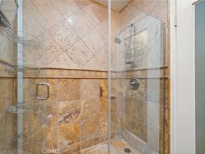 950 N Kings 160, West Hollywood CA 90069