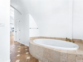 22870 Trigger Street, Chatsworth CA 91311