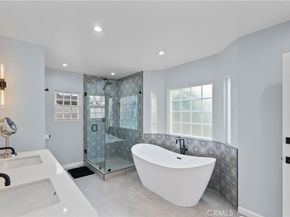 1903 N Screenland, Burbank CA 91505