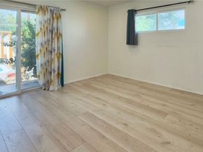 5921 Fallbrook Avenue, Woodland Hills CA 91367