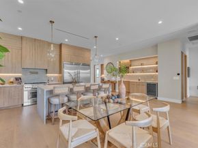 11956 Collins Street, Valley Village CA 91607