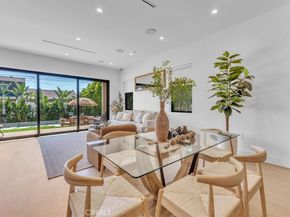 11956 Collins Street, Valley Village CA 91607