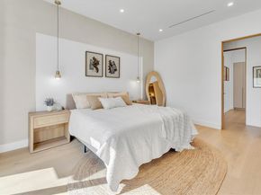 11956 Collins Street, Valley Village CA 91607