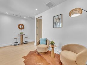 11956 Collins Street, Valley Village CA 91607