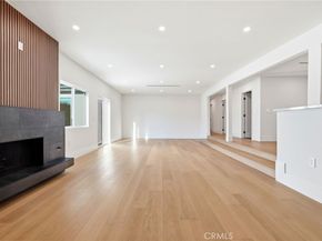 18912 Halsted, Northridge CA 91324