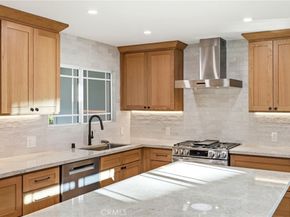 18912 Halsted, Northridge CA 91324