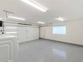 18912 Halsted, Northridge CA 91324