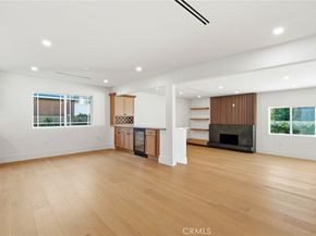 18912 Halsted, Northridge CA 91324