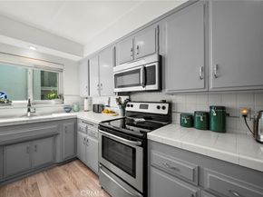 1126 N Central 308, Glendale CA 91202