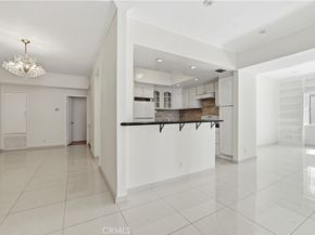 1338 Amherst 102, Los Angeles CA 90025