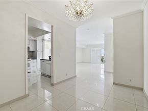 1338 Amherst 102, Los Angeles CA 90025