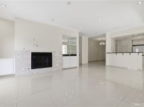 1338 Amherst 102, Los Angeles CA 90025