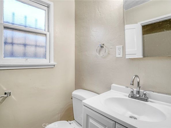 1922 Locust Avenue, Long Beach CA 90806