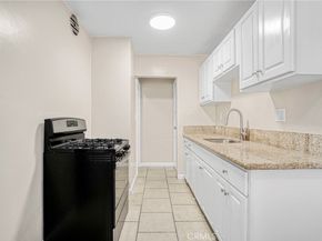 1922 Locust Avenue, Long Beach CA 90806