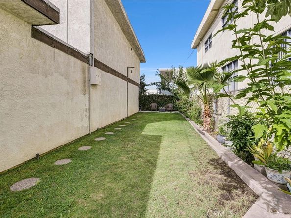 3129 W Marine Avenue 7, Gardena CA 90249