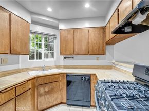 3129 W Marine Avenue 7, Gardena CA 90249