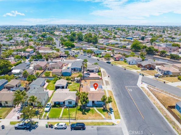 1242 W 134th Street, Compton CA 90222