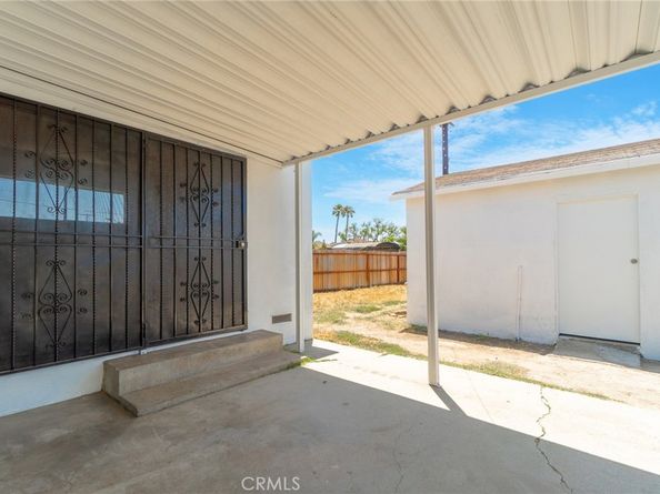 1242 W 134th Street, Compton CA 90222