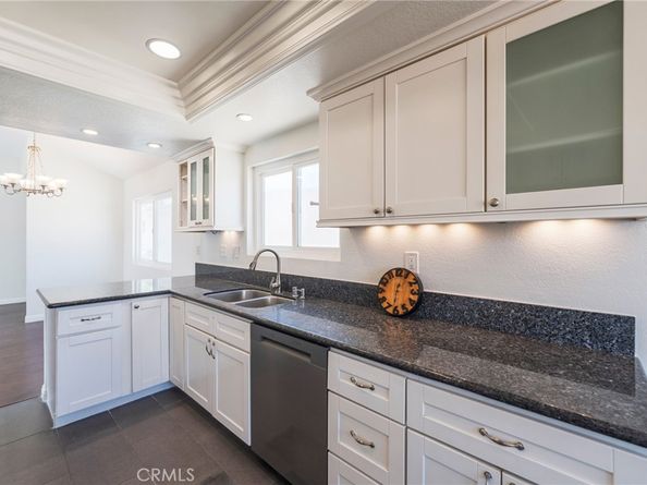 2719 Grant Avenue C, Redondo Beach CA 90278