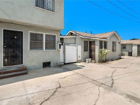 1220 91st Street, Los Angeles CA 90044