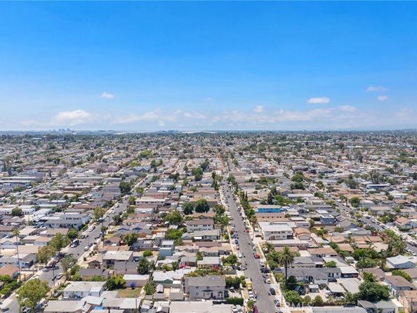 1220 91st Street, Los Angeles CA 90044