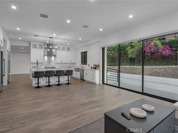 5196 Orange Place, Los Angeles CA 90008