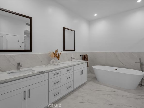 5196 Orange Place, Los Angeles CA 90008