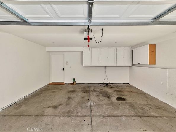 24005 Los Codona, Torrance CA 90505