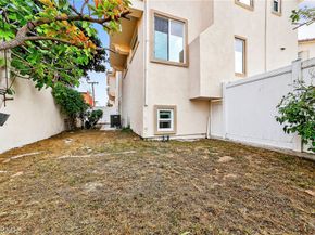 24005 Los Codona, Torrance CA 90505