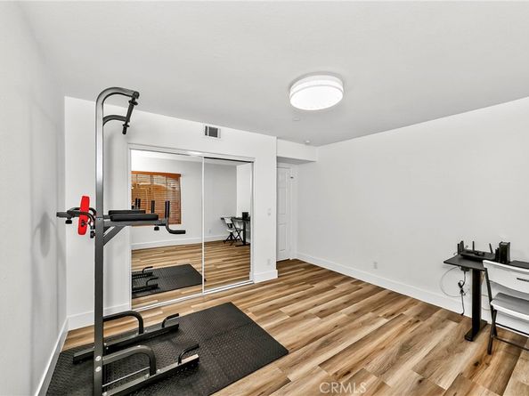 24005 Los Codona, Torrance CA 90505