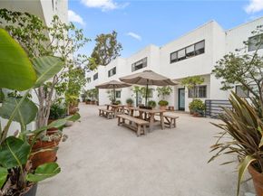 2500 Abbot Kinney Boulevard 5, Venice CA 90291