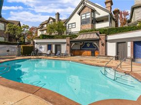 7373 Alicante, Carlsbad CA 92009