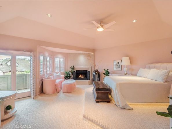 7373 Alicante, Carlsbad CA 92009