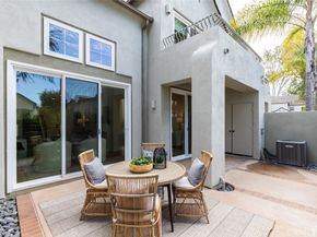 3 Longbourn Aisle, Irvine CA 92603